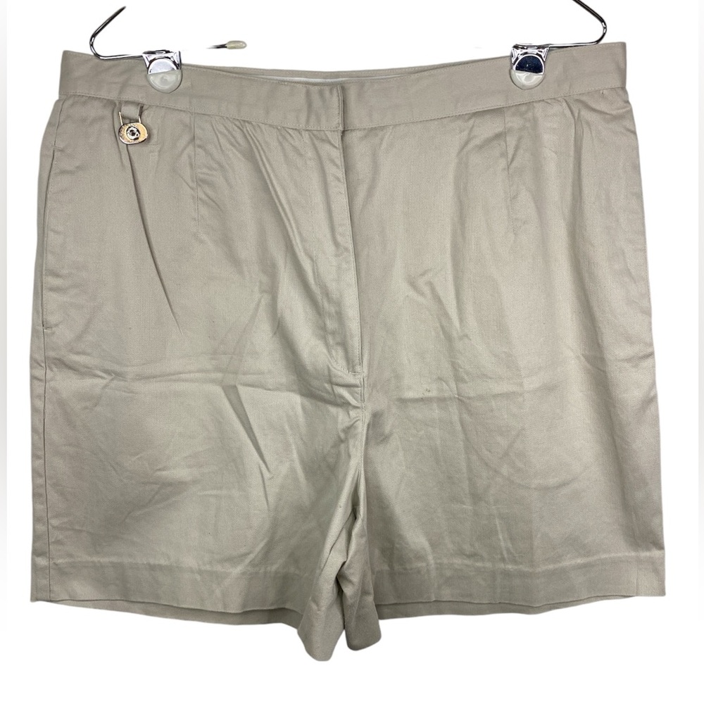 Liz Golf by Liz Claiborne Shorts Women’s Size 16 - Picture 1 of 5